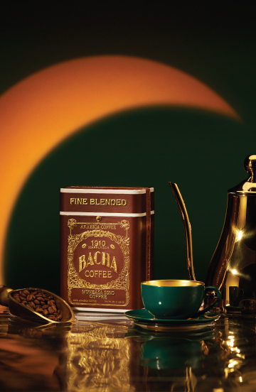 bacha-coffee-ramadan-campaign-crescent-banner-mobile-360x552