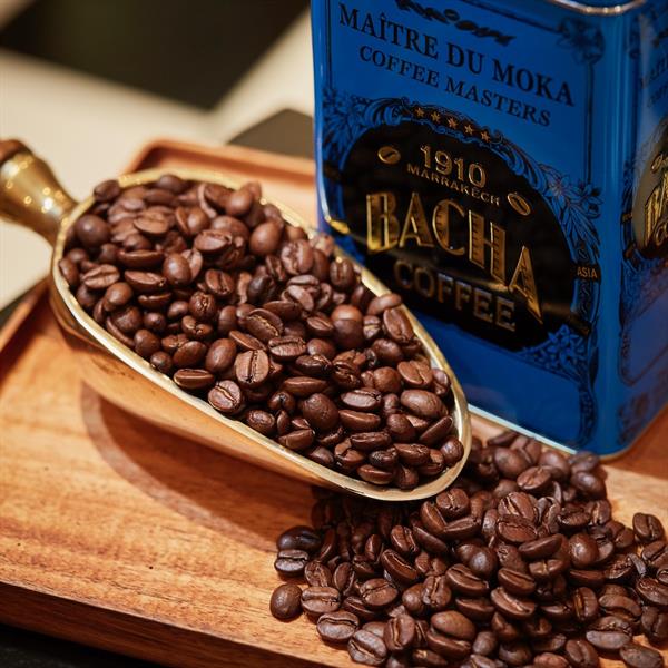 bacha-fine-blended-kona-snow-loose-coffee-beans-1000x1000